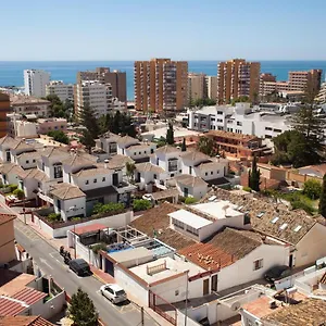 https://estudio-con-vistas-al-mar-y-montaa.hotelsinnerja.org